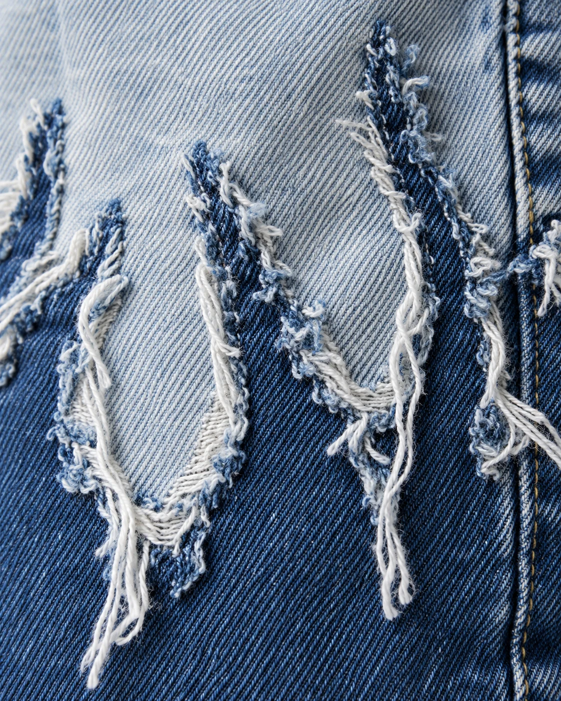 Light Blue Two-Tone Frayed Shorts — AI design reference 5
