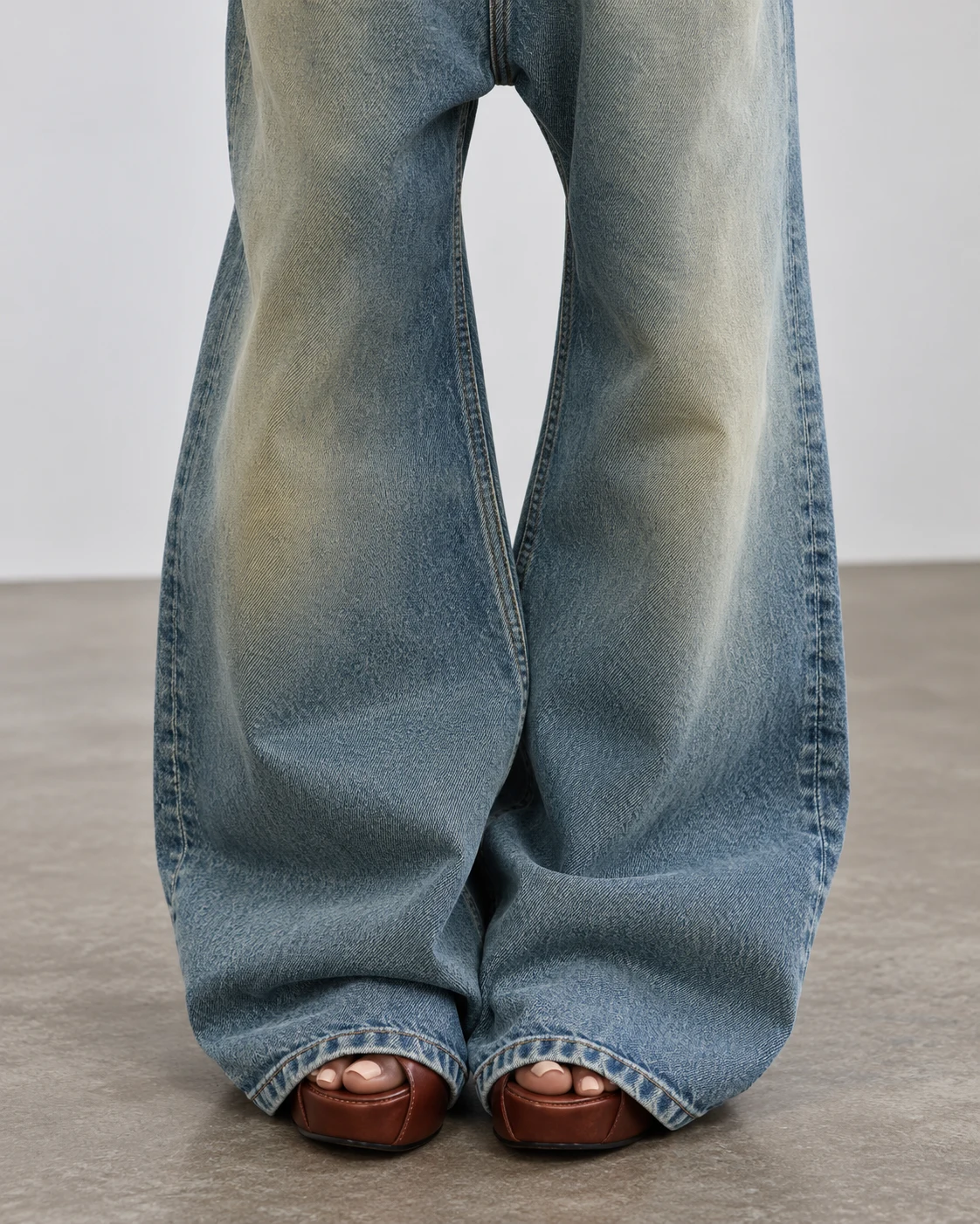 Women's Vintage Drop-Crotch Wide-Leg Jeans — AI design reference 5